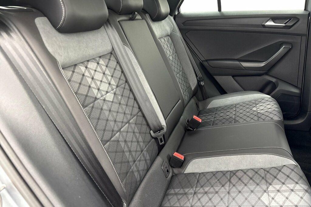 Volkswagen T-Roc 1.5 Tsi Match Silver #9