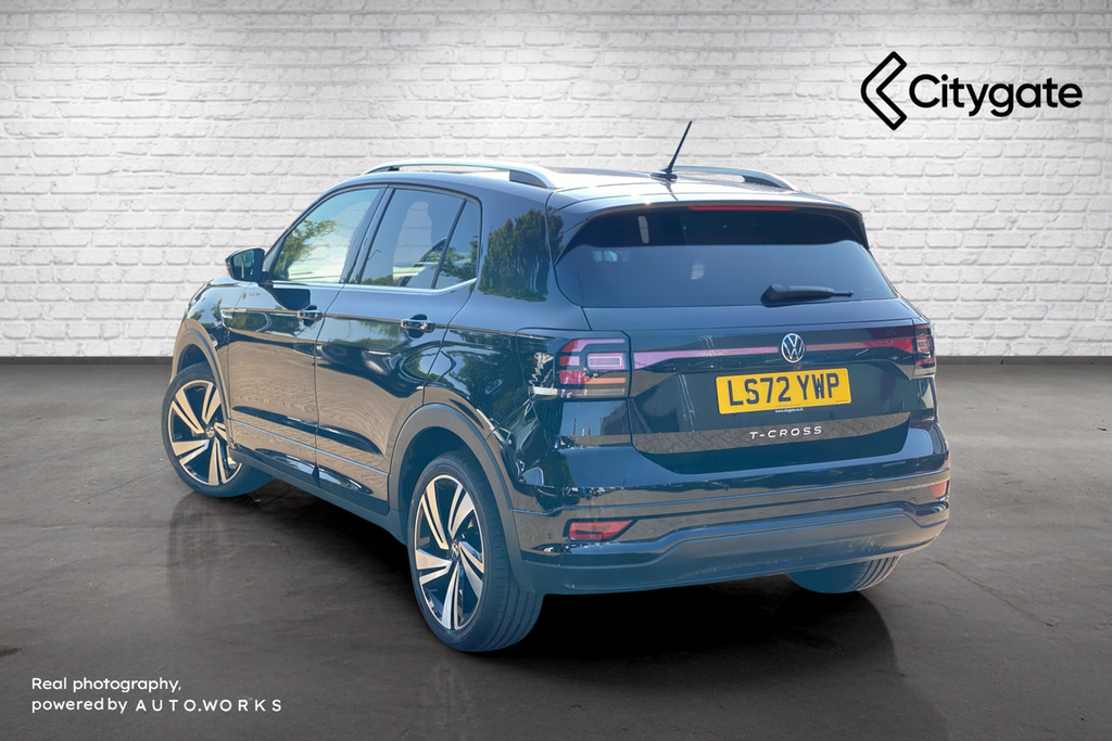 Volkswagen T-Cross R-line 1.0 Tsi 110Ps 7-Speed Dsg Black #4