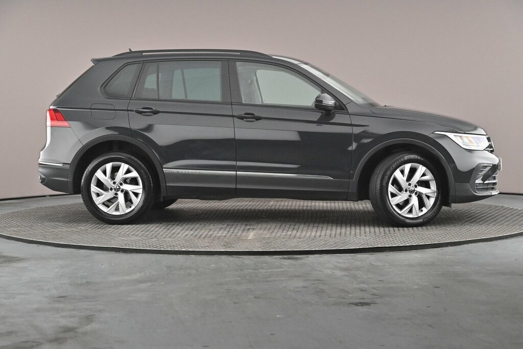 Volkswagen Tiguan Life 1.5 Tsi 150Ps 7-Speed Dsg Grey #4