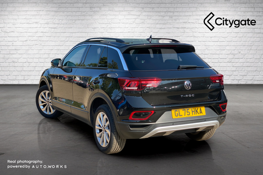 Volkswagen T-Roc Match 1.5 Tsi 150Ps 7-Speed Dsg Black #3