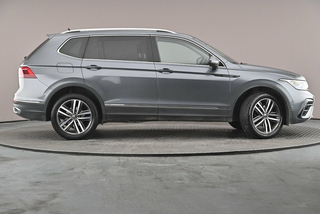 Volkswagen Tiguan Allspace Elegance 1.5 Tsi 150Ps 7-Speed Dsg Grey #4