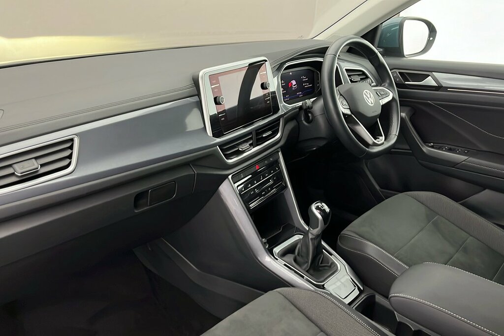 Volkswagen T-Roc Style 1.5 Tsi 150Ps 6-Speed Blue #2