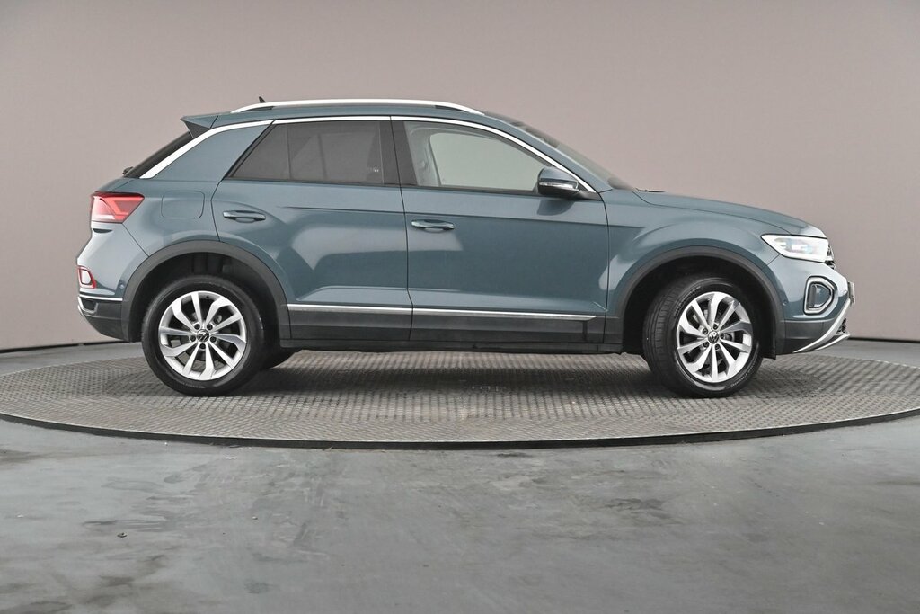 Volkswagen T-Roc Style 1.5 Tsi 150Ps 6-Speed Blue #4