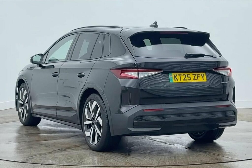 Skoda Elroq Sportline 85 82 Kwh 286 Ps Single Speed Black #3