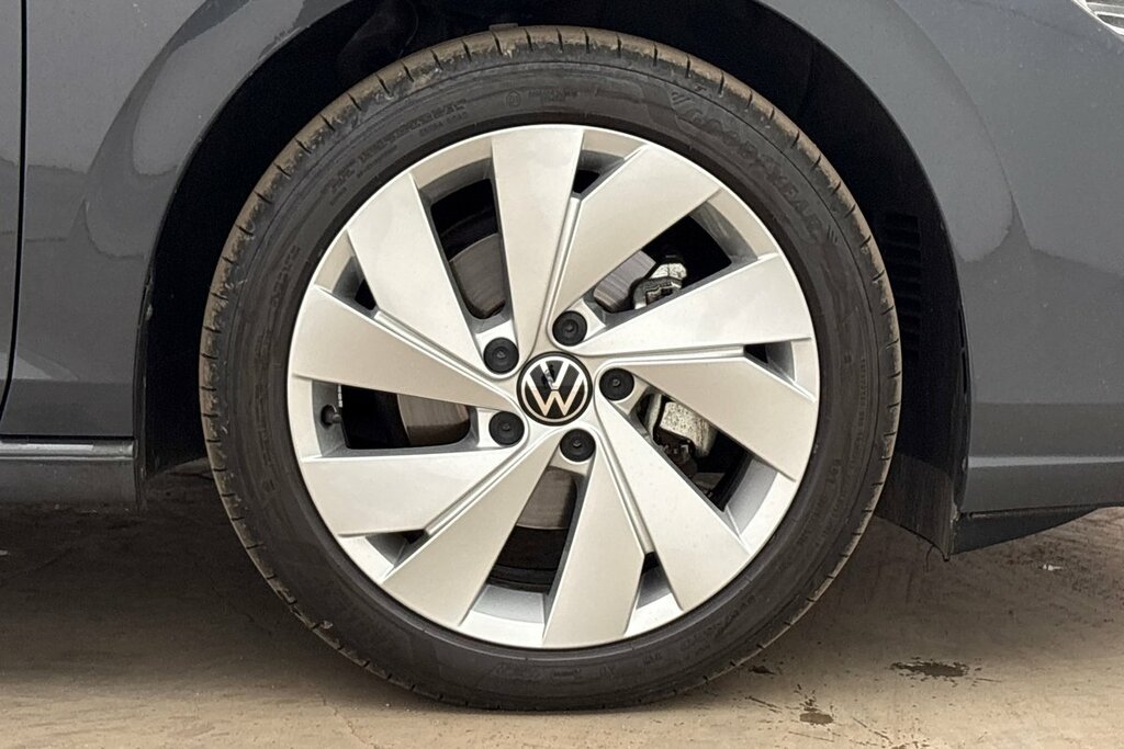 Volkswagen Golf Hatch Style 1.5 Etsi 150 Ps 7-Speed Dsg Grey #5