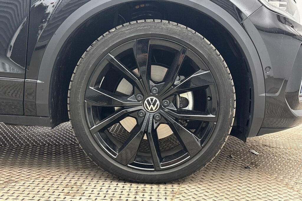 Volkswagen T-Roc Black Edition Plus 1.5 Tsi 150Ps 6-Speed 5 Black #5