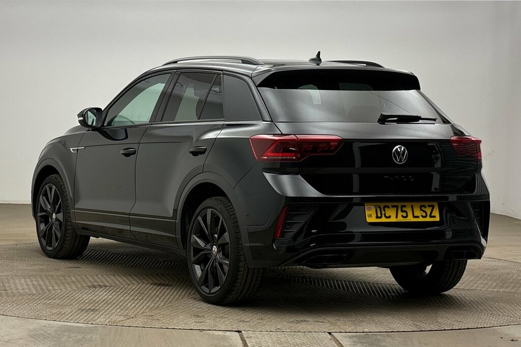 Volkswagen T-Roc Black Edition Plus 1.5 Tsi 150Ps 6-Speed 5 Black #3