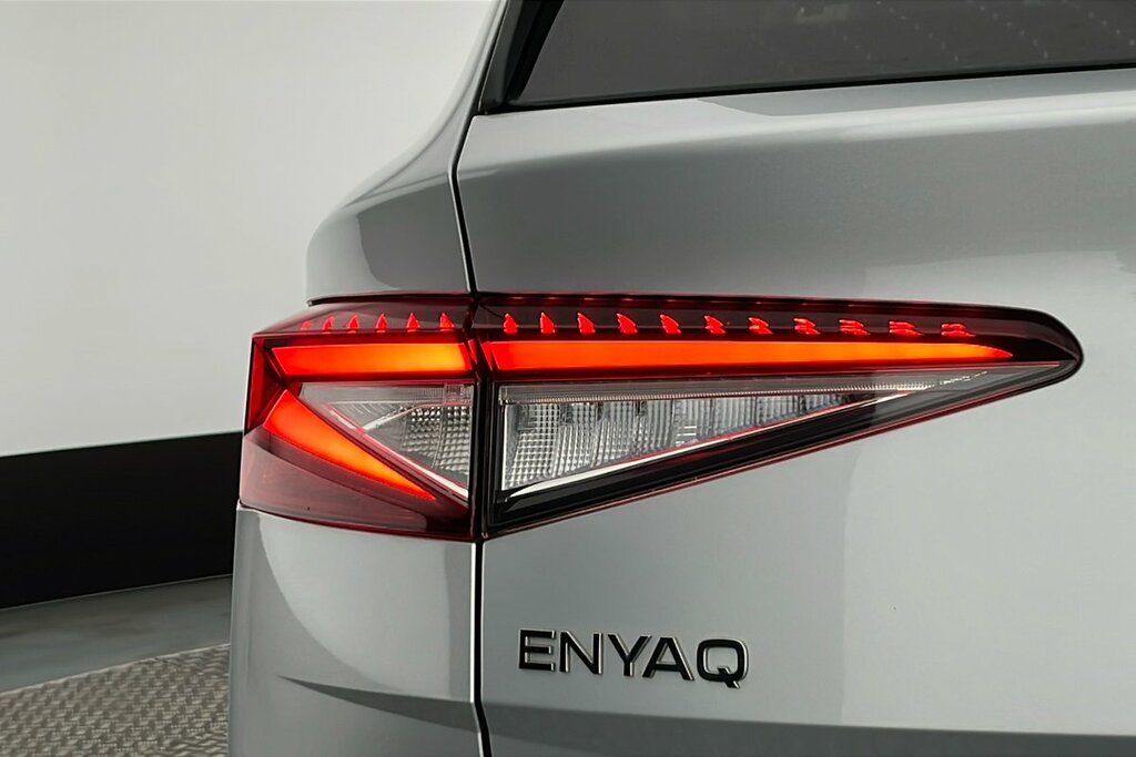 Skoda ENYAQ Edition Black #33