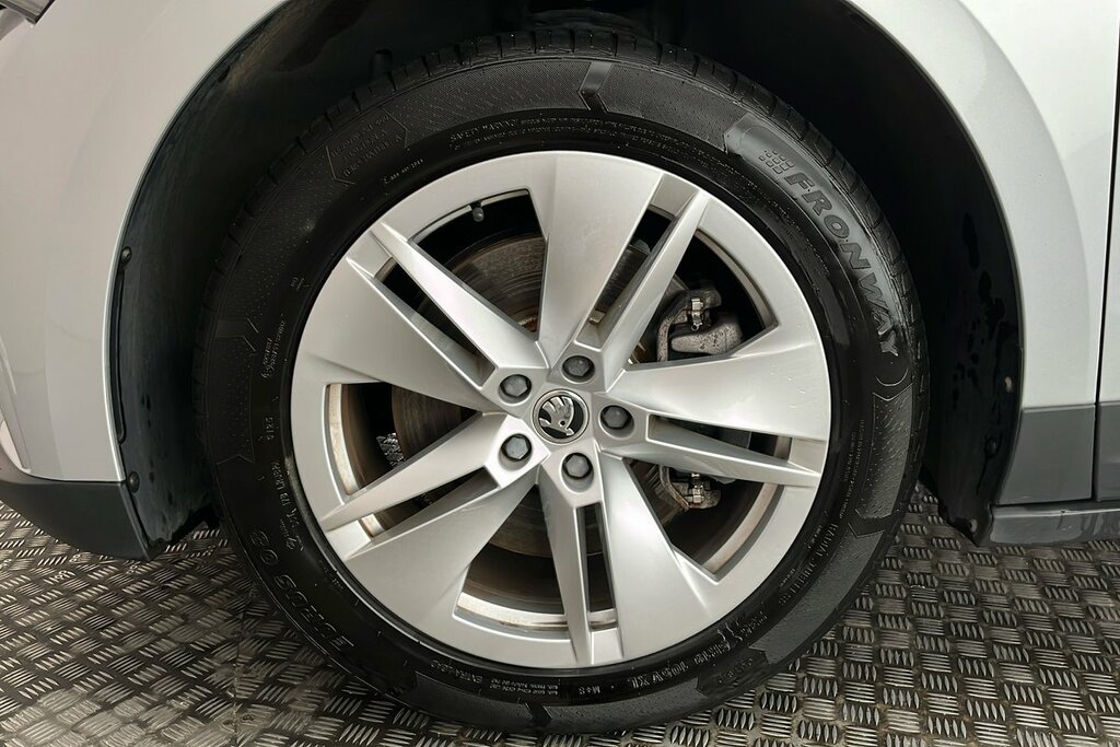Skoda ENYAQ 85 Edition 82 Kwh 286 Ps Single Speed Silver #5