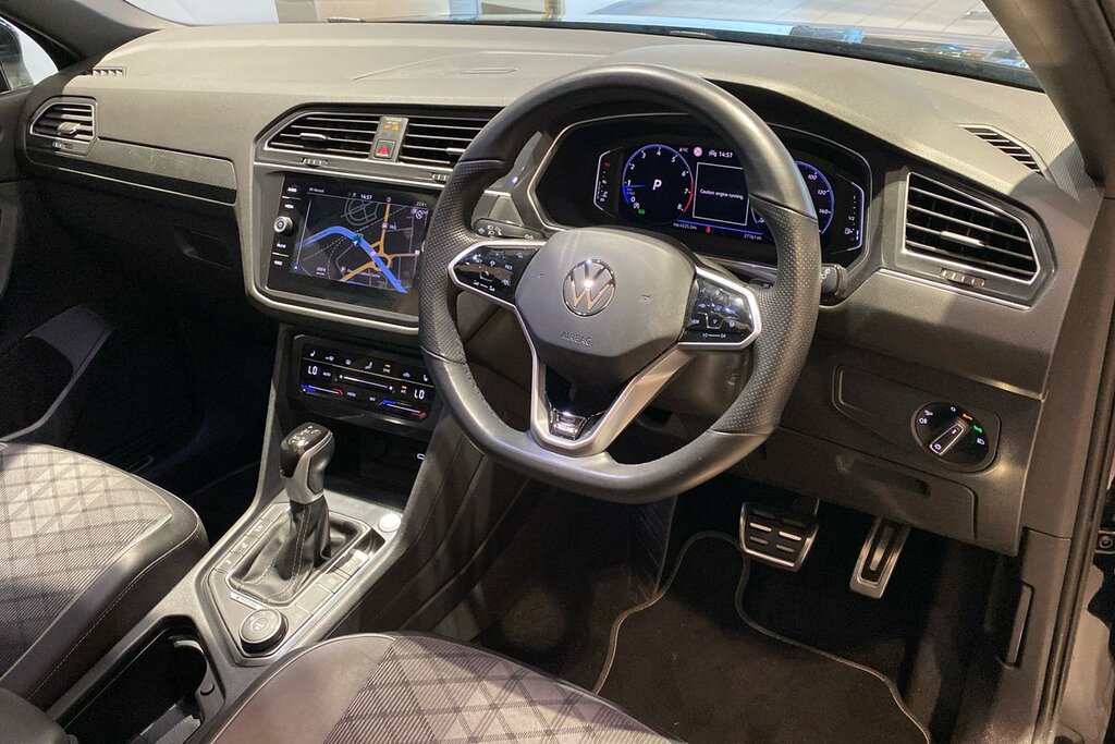 Volkswagen Tiguan Allspace 2.0 Tsi 4Motion R-line Dsg Black #6