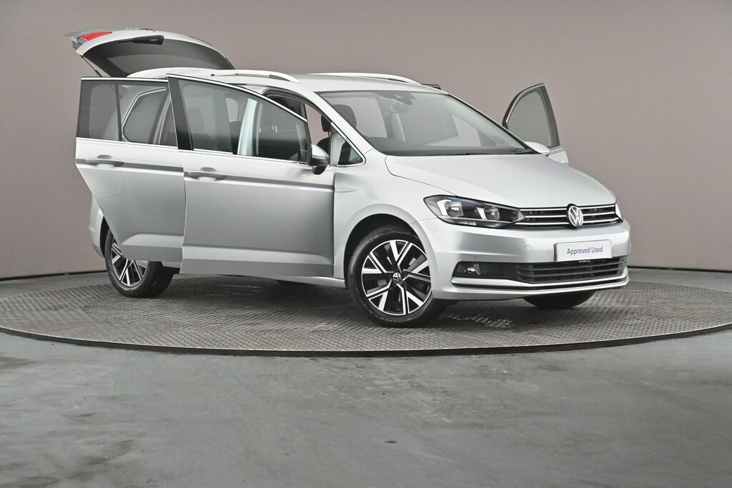 Volkswagen Touran Se Black #43
