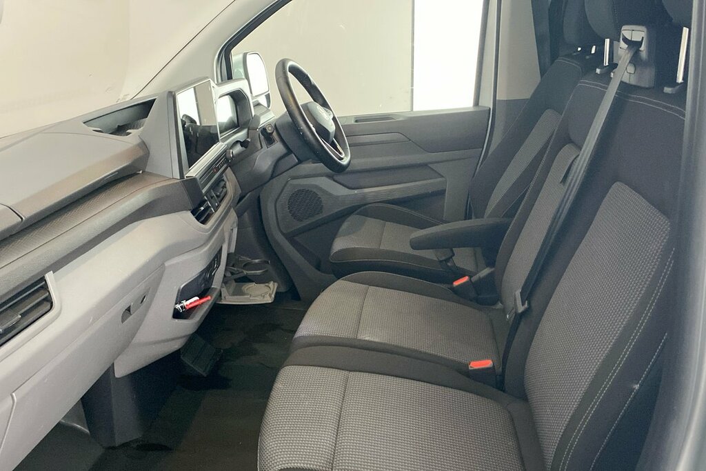 Volkswagen Transporter T30 Panel Van Commerce Pro Swb 150 Ps 2.0 Tdi 8Sp Grey #2