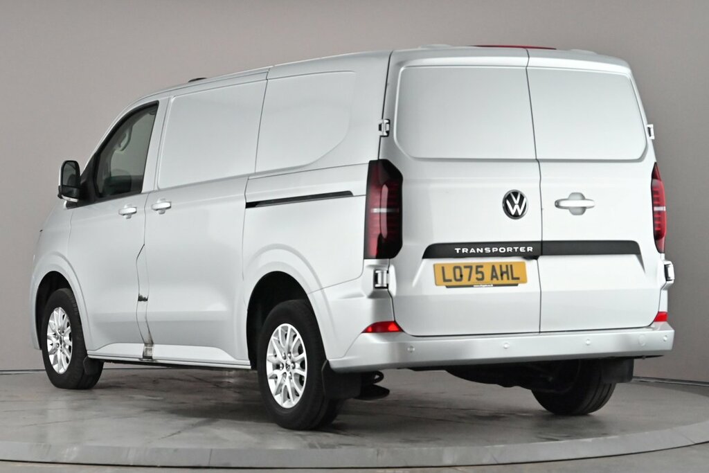Volkswagen Transporter T30 Panel Van Commerce Pro Swb 150 Ps 2.0 Tdi 8Sp Grey #3