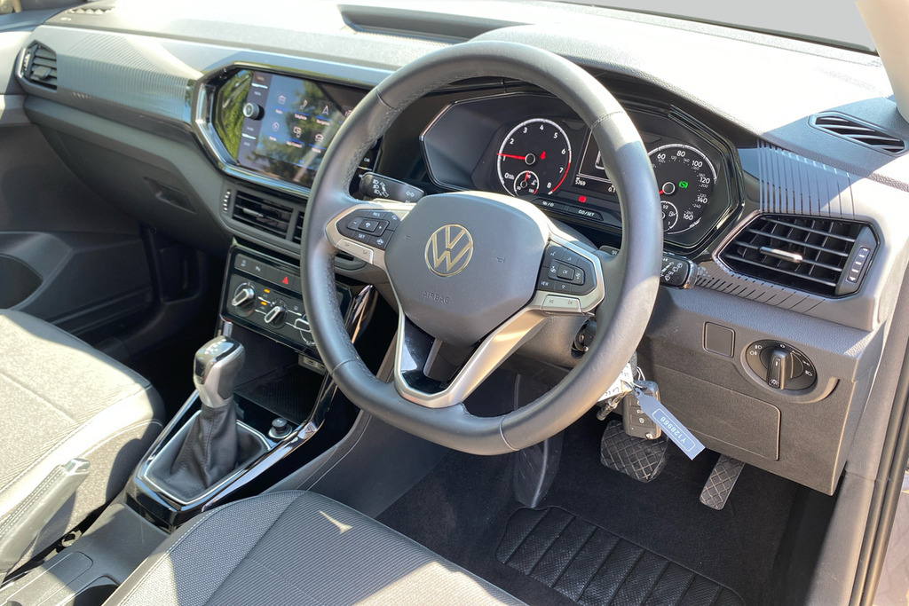 Volkswagen T-Cross Black Edition 1.0 Tsi 110Ps 7-Speed Dsg Grey #5