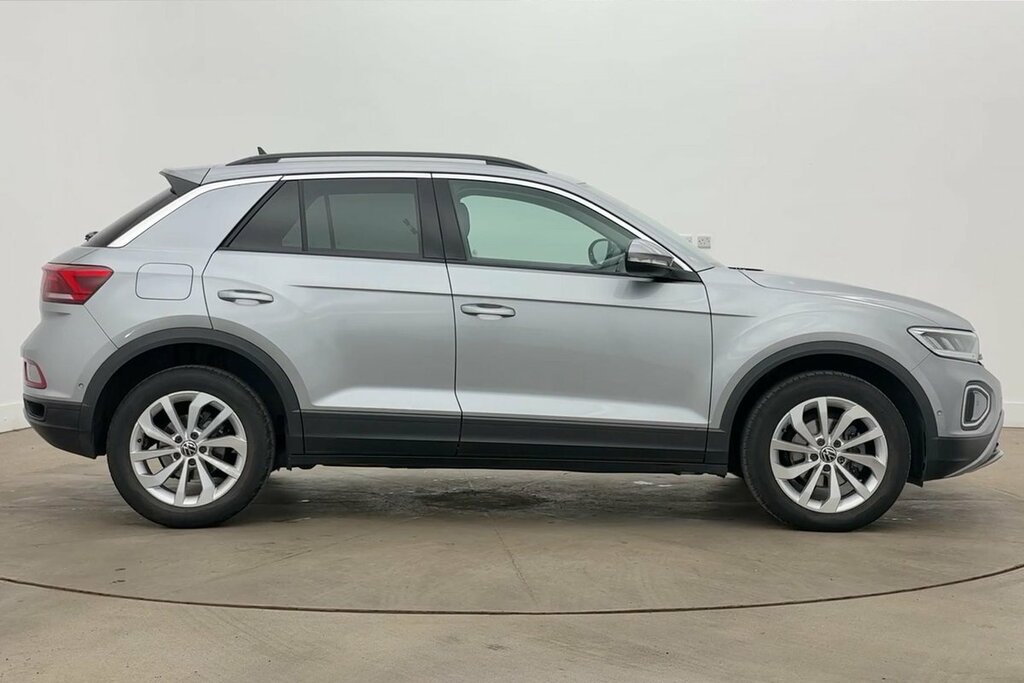 Volkswagen T-Roc Match 1.5 Tsi 150Ps 6-Speed Silver #4