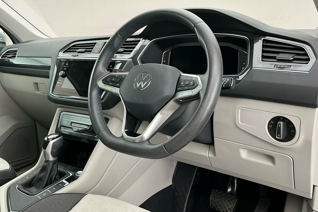 Volkswagen Tiguan Elegance 1.5 Tsi 150Ps 7-Speed Dsg Silver #6