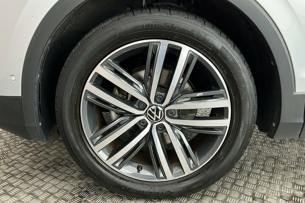 Volkswagen Tiguan Elegance 1.5 Tsi 150Ps 7-Speed Dsg Silver #5