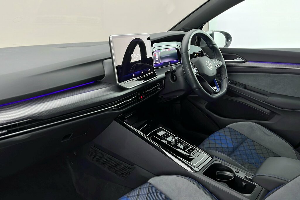 Volkswagen Golf Hatch R 2.0 Tsi 4Motion 333 Ps 7-Speed Dsg Black #2