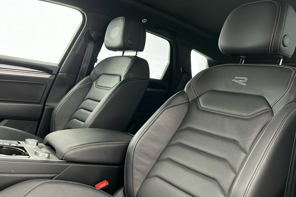 Volkswagen Touareg Elegance Black #28