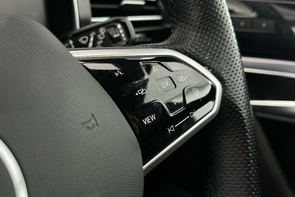 Volkswagen Touareg Elegance Black #24