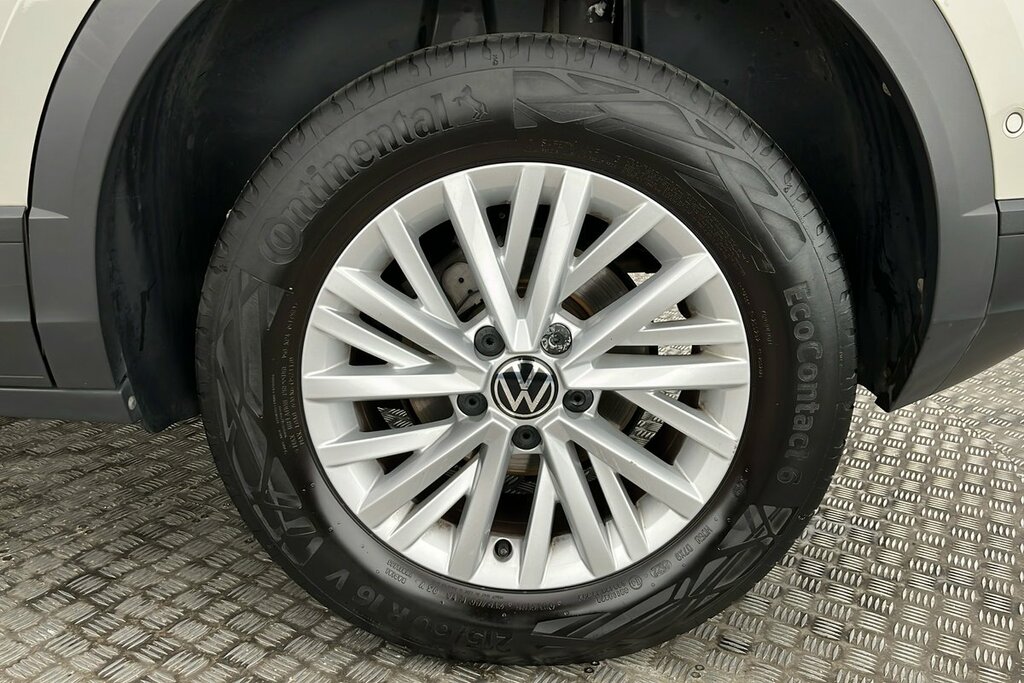 Volkswagen T-Roc Life 1.5 Tsi 150Ps 7-Speed Dsg Grey #5