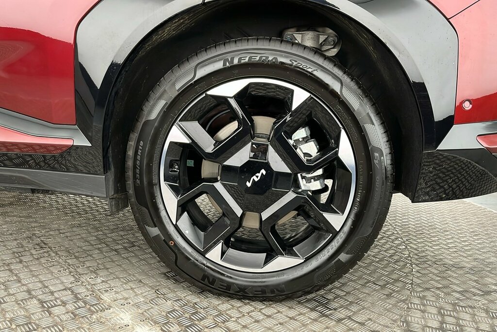Kia EV5 81.4Kwh Gt-line S Suv 214 Bhp RE26XRO Red #5