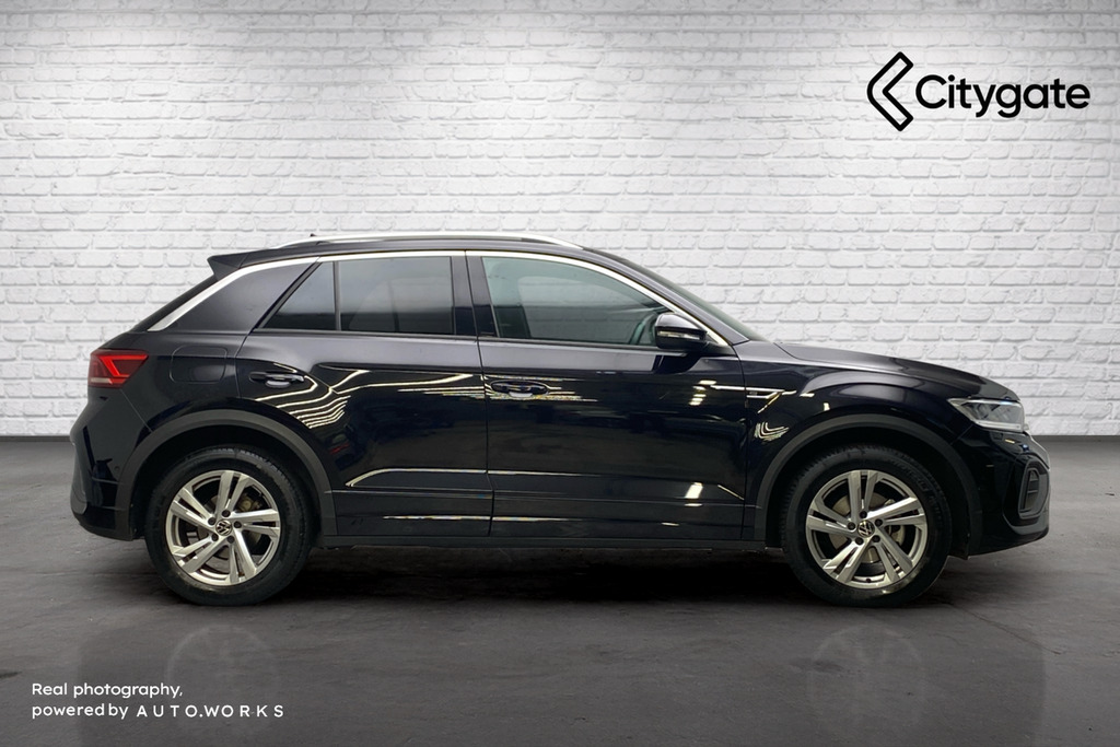 Volkswagen T-Roc R-line 1.5 Tsi 150Ps 7-Speed Dsg Black #3