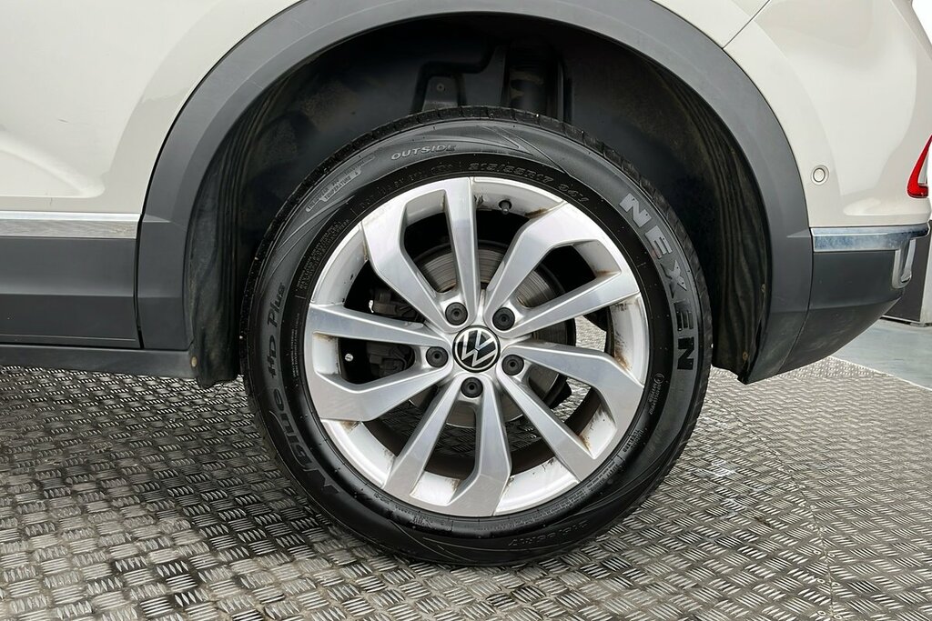 Volkswagen T-Roc Style 2.0 Tsi 4Motion 190Ps 7-Speed Dsg Grey #5