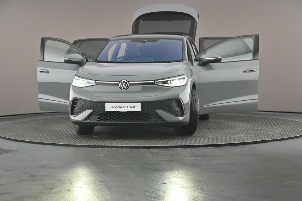 Volkswagen ID.5 Pro 77Kwh Style Suv 174 Ps Black #35