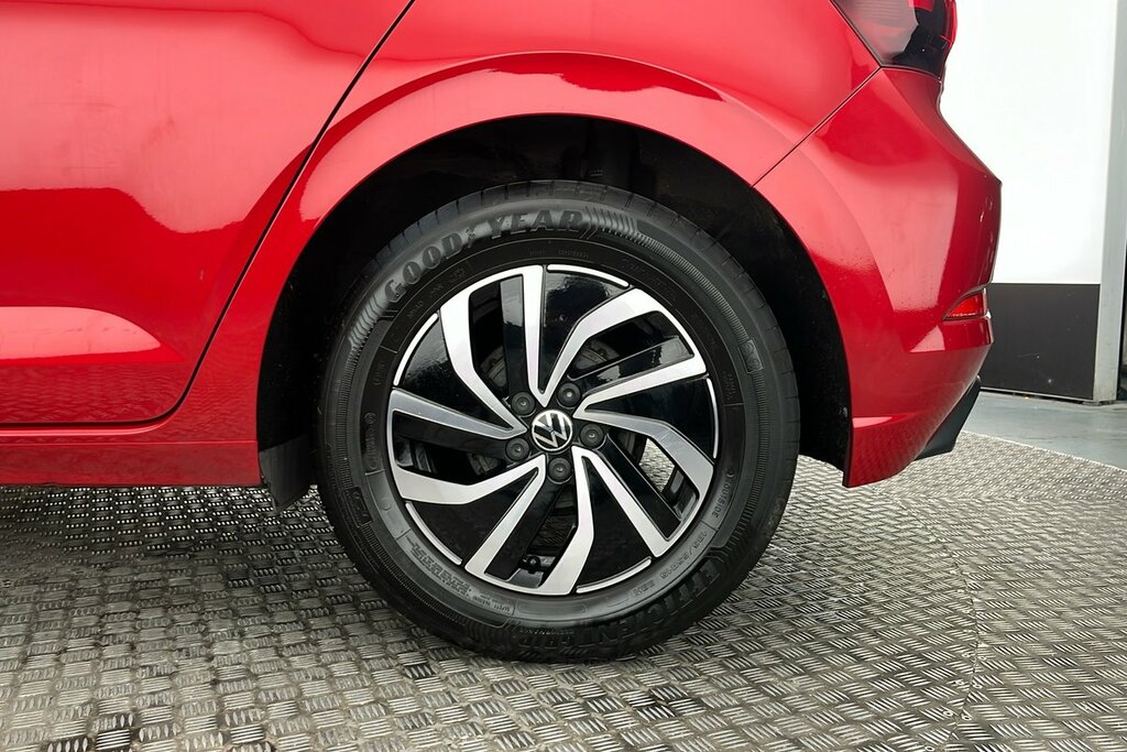 Volkswagen Polo Life 1.0 80Ps 5-Speed Red #5