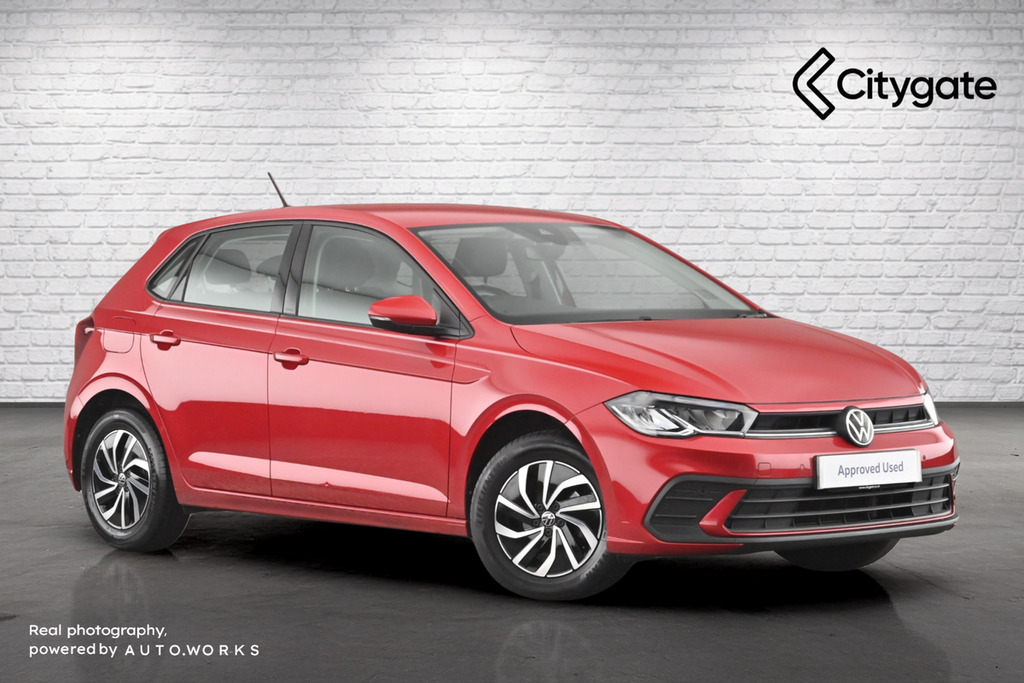 Volkswagen Polo Life 1.0 80Ps 5-Speed Red