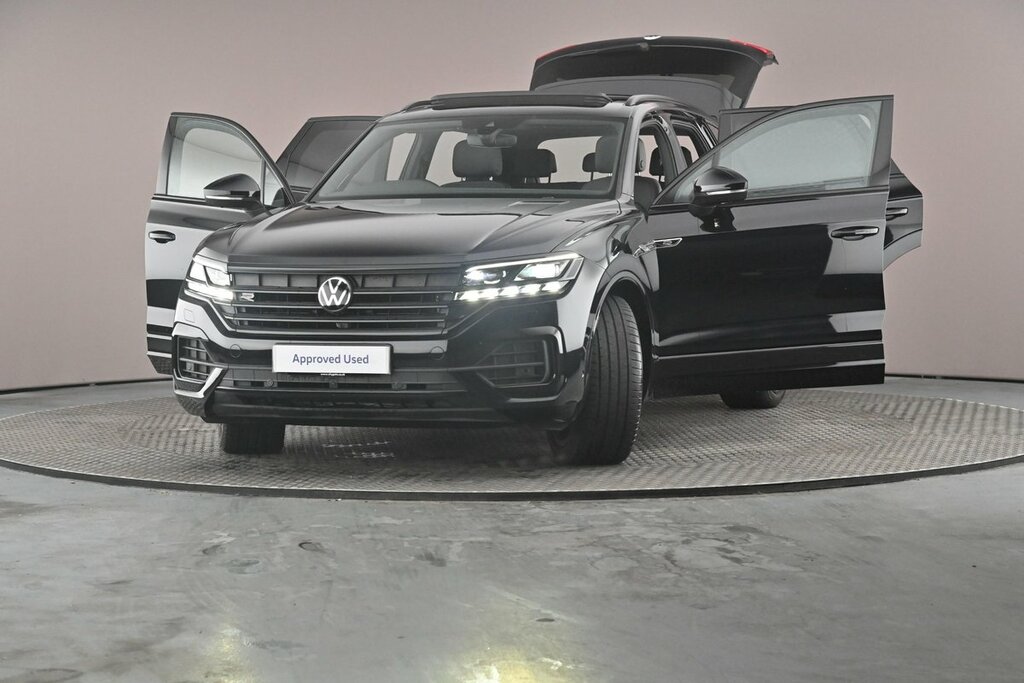 Volkswagen Touareg Black Edition Grey #41