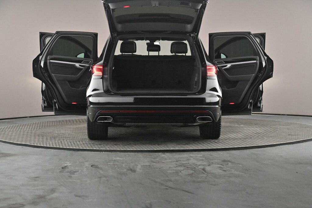 Volkswagen Touareg Black Edition Grey #45