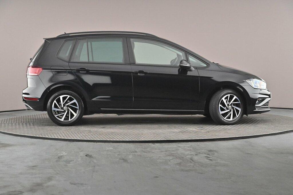 Volkswagen Golf SV Match 1.5 Tsi Evo 150 Ps 7-Speed Dsg Black #4