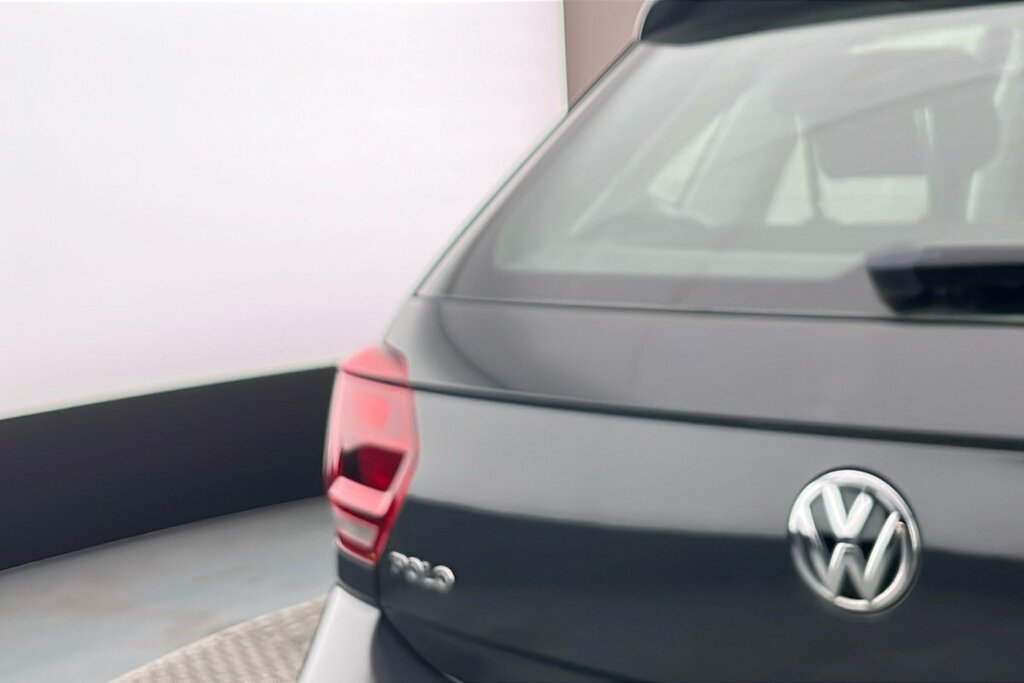 Volkswagen Polo R-line Tsi Dsg Black #24