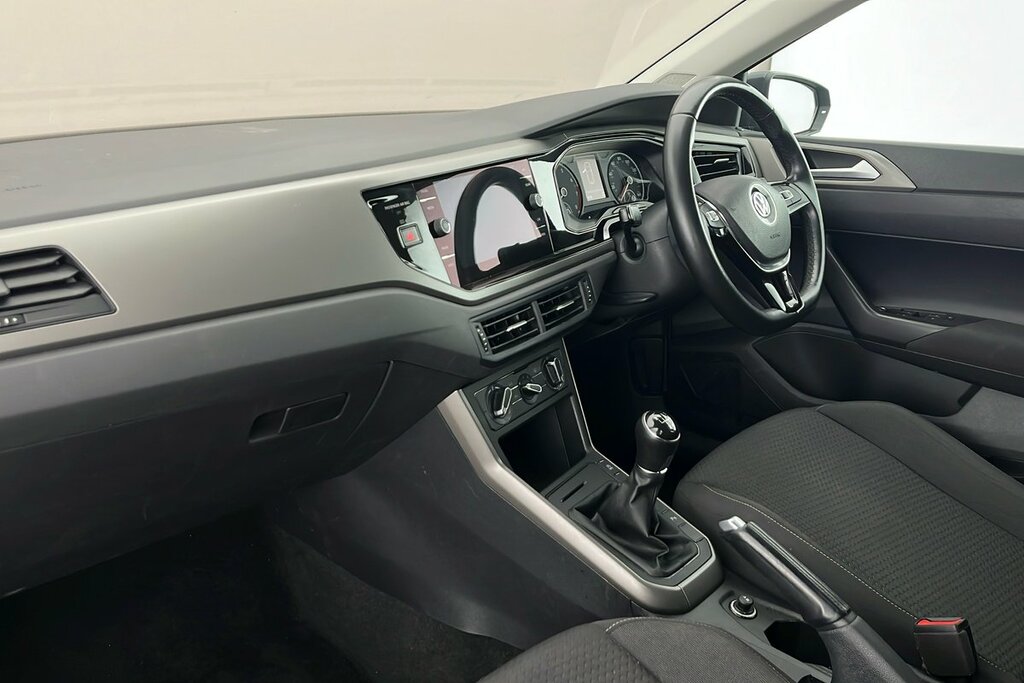 Volkswagen Polo Se 1.0 65Ps 5-Speed Grey #2