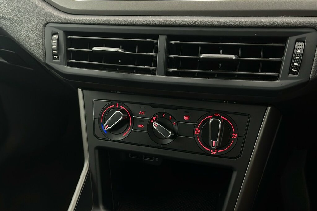 Volkswagen Polo R-line Tsi Dsg Black #18