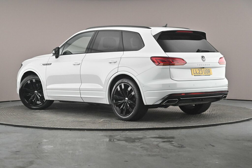 Volkswagen Touareg V6 Black Edition 3.0 Tdi 286Ps 4Motion 8-Speed Aut White #3