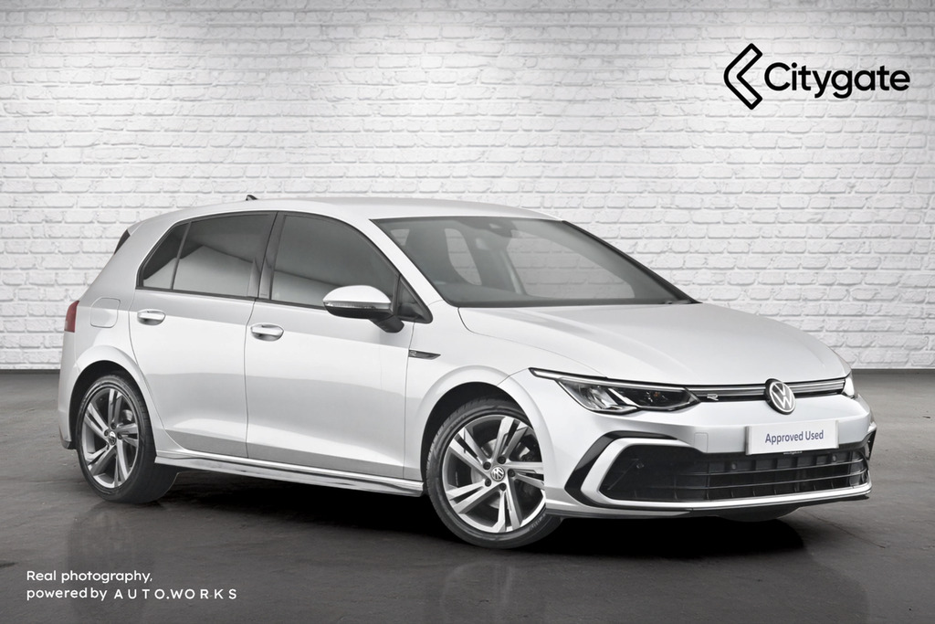 Volkswagen Golf 8 R-line 2.0 Tdi 150Ps 7-Speed Dsg Silver