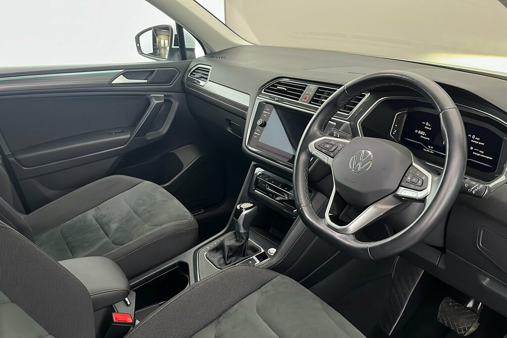 Volkswagen Tiguan Allspace Elegance 1.5 Tsi 150Ps 7-Speed Dsg White #6