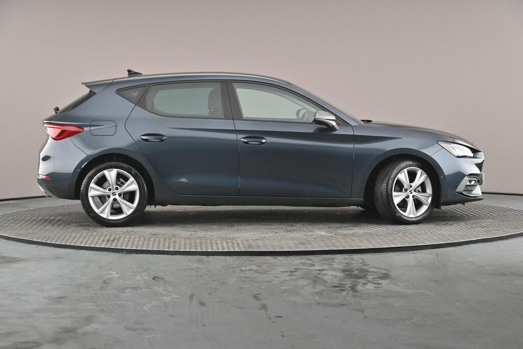 Seat Leon Hatch Fr 1.5 Etsi Afv 115 7-Speed Grey #4