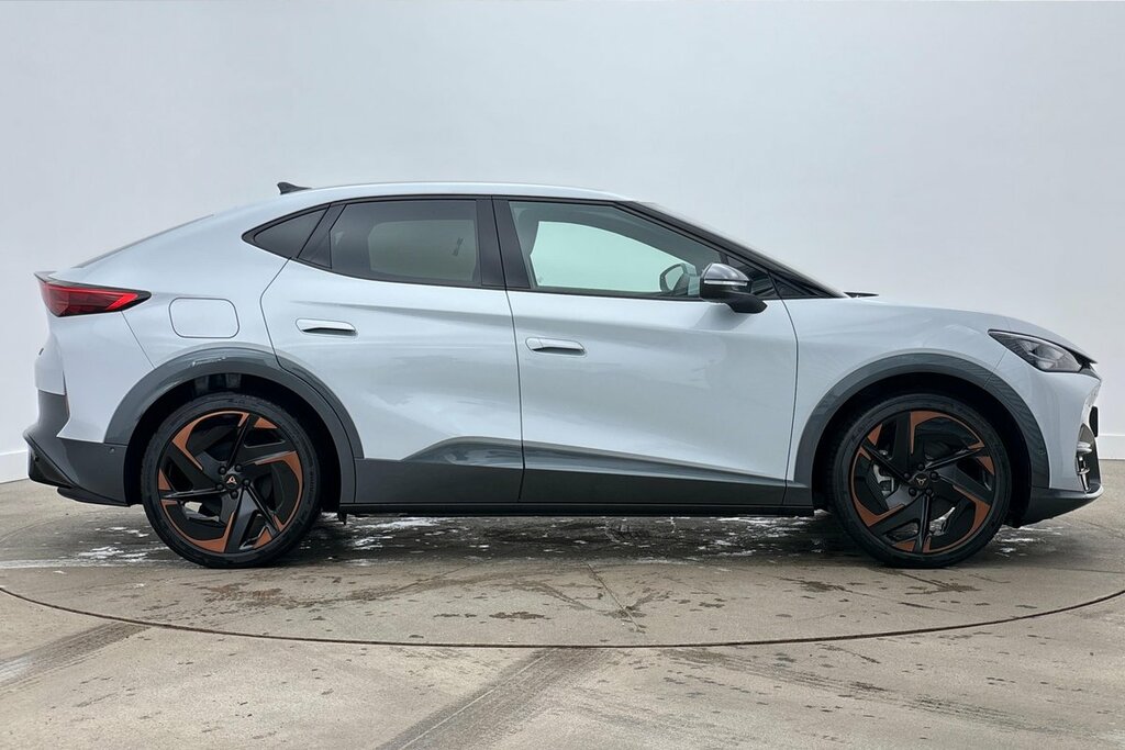 Cupra Tavascan Vz1 77 Kwh Afv 340 White #4