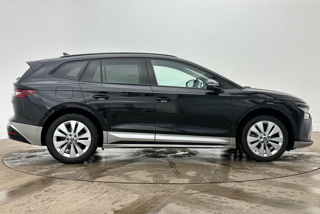 Skoda ENYAQ Se L 60 63 Kwh 204 Ps Single Speed Black #4