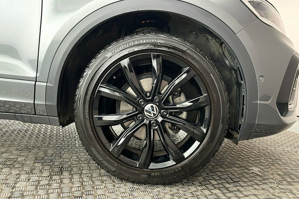 Volkswagen T-Roc R-line 1.5 Tsi 150Ps 7-Speed Dsg Grey #5