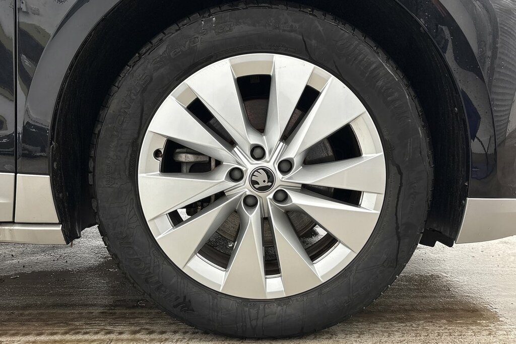 Skoda ENYAQ Se L 60 63 Kwh 204 Ps Single Speed Black #5