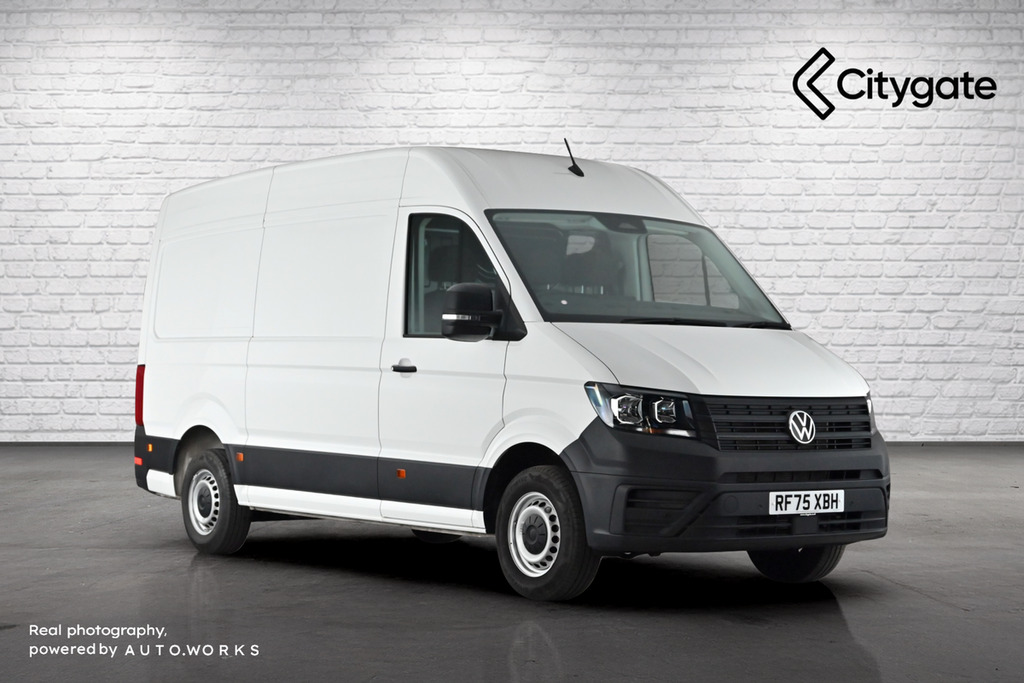 Volkswagen Crafter Cr35 Panel Van Commerce Mwb 140 Ps 2.0 Tdi 8Sp Aut White