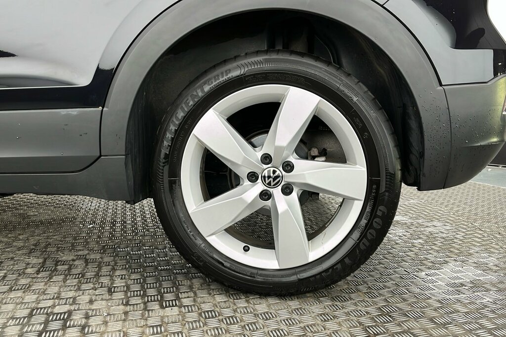 Volkswagen T-Cross Sel 1.5 Tsi Evo 150Ps 7-Speed Dsg Black #5