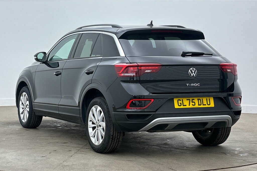 Volkswagen T-Roc Match 1.5 Tsi 150Ps 7-Speed Dsg Black #3