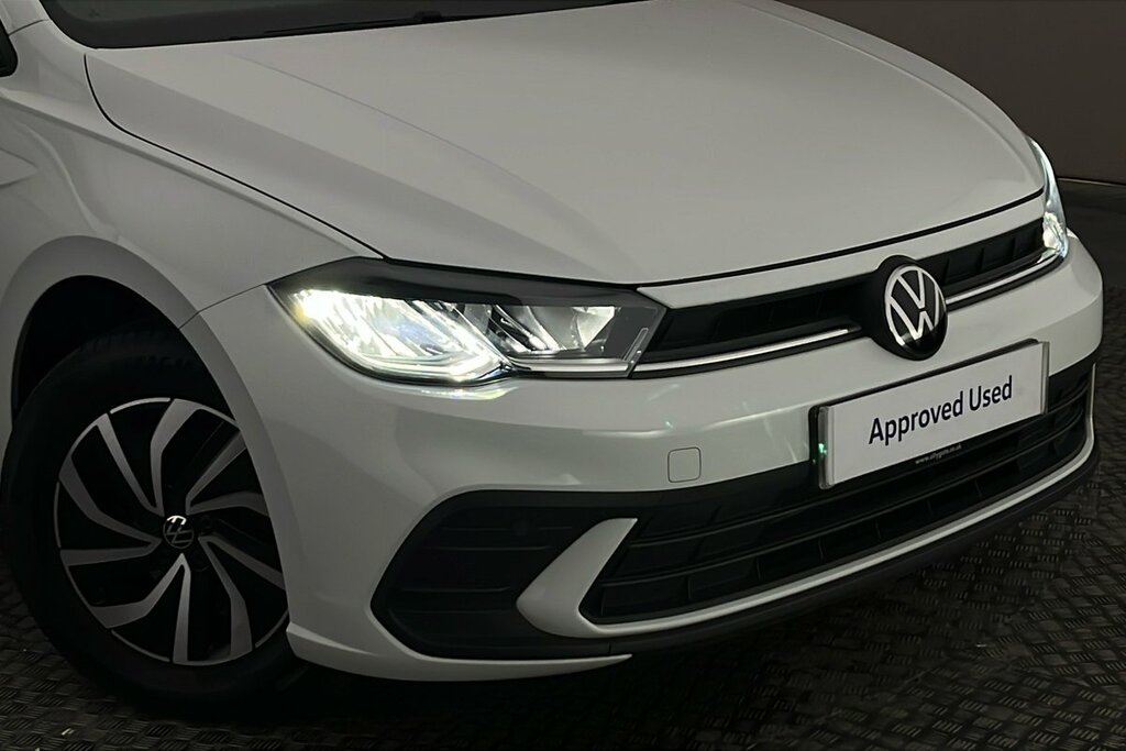 Volkswagen Polo 1.0 Tsi Life Dsg Black #28