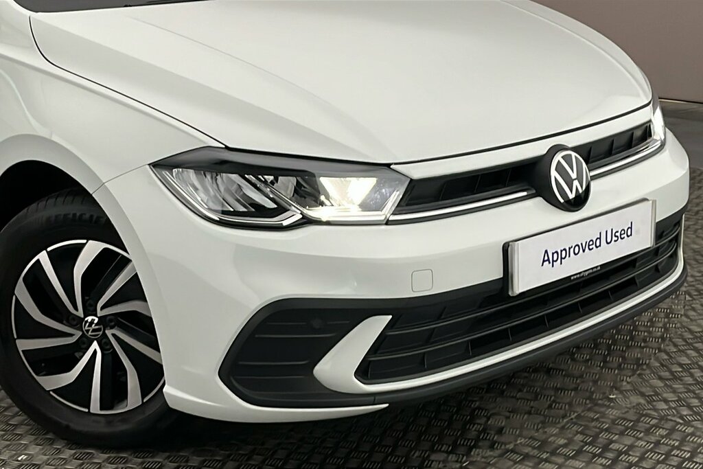 Volkswagen Polo 1.0 Tsi Life Dsg Black #27